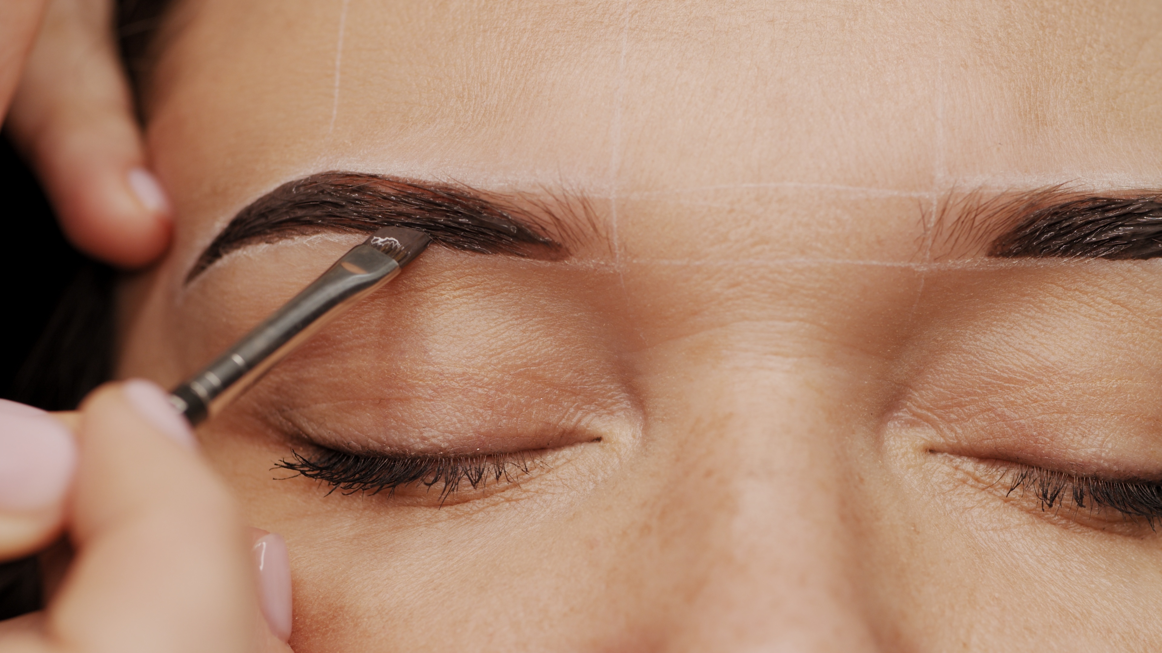 Eyebrow Lamination